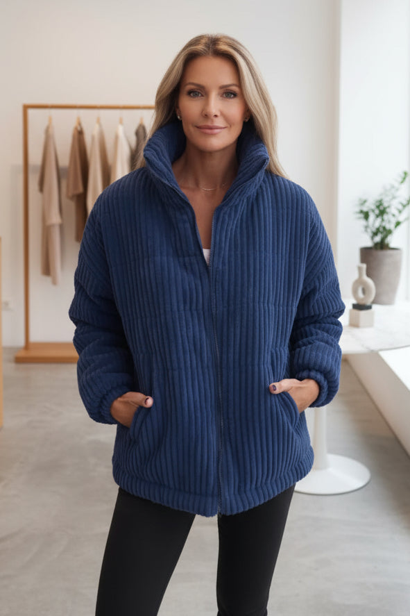 Inyara: elegante abrigo informal